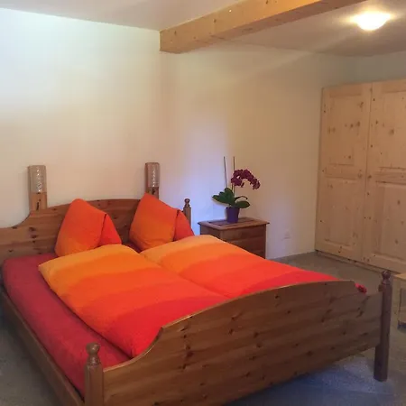 Bnb Guesthouse Lusi Frauenkirch Exterior photo