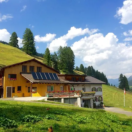Bnb Guesthouse Lusi Frauenkirch Exterior photo