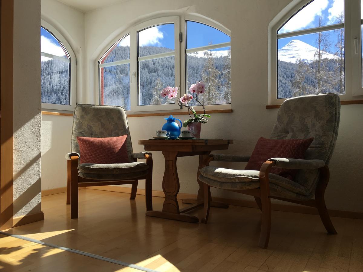 Apartment Bnb Guesthouse Lusi Frauenkirch